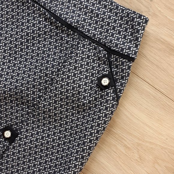 Le Grenier navy blue stretchy skort - Picture 2 of 6